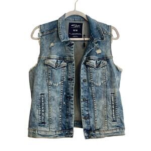 NWT Silver Jeans Co Mid Wash Denim Button Up Distressed Western Vest Size Medium